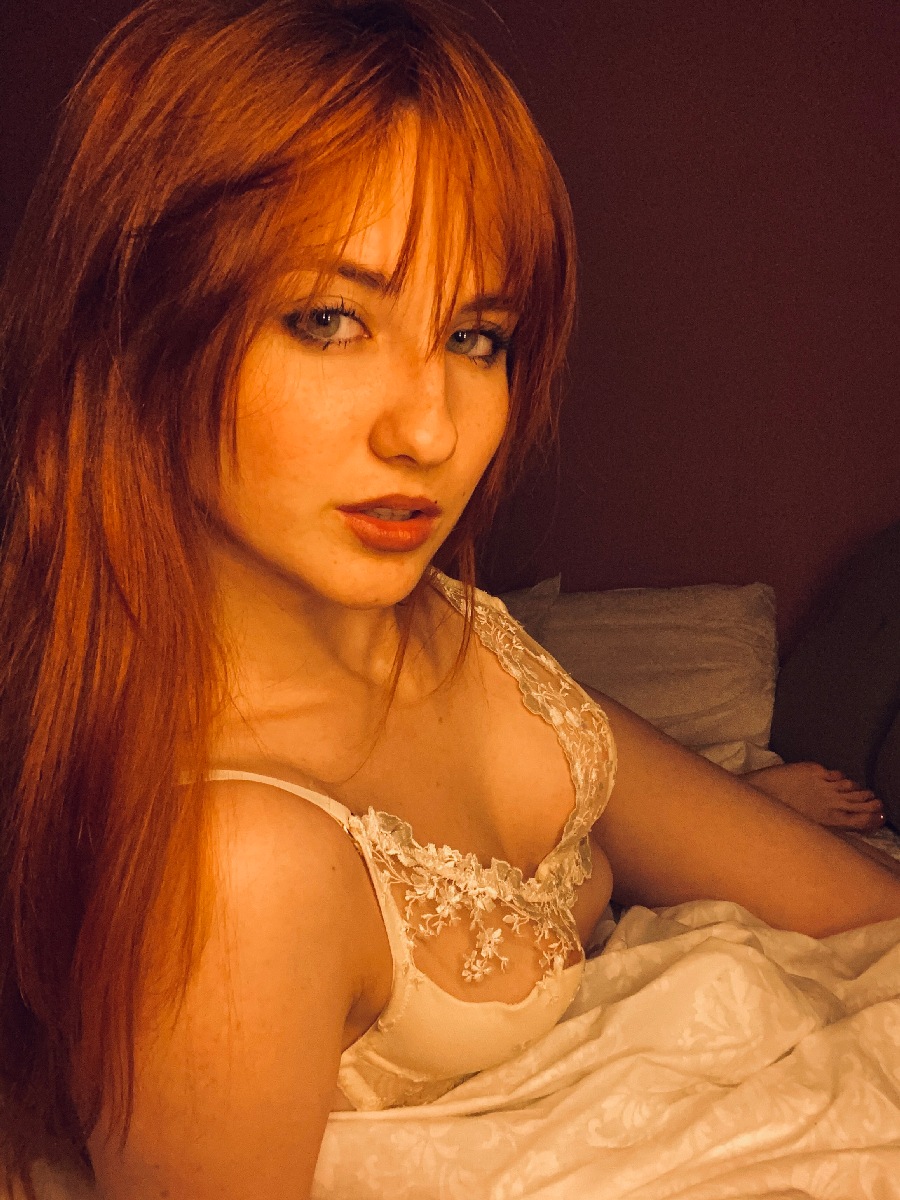 A playful frame from Nata — online in Goyania