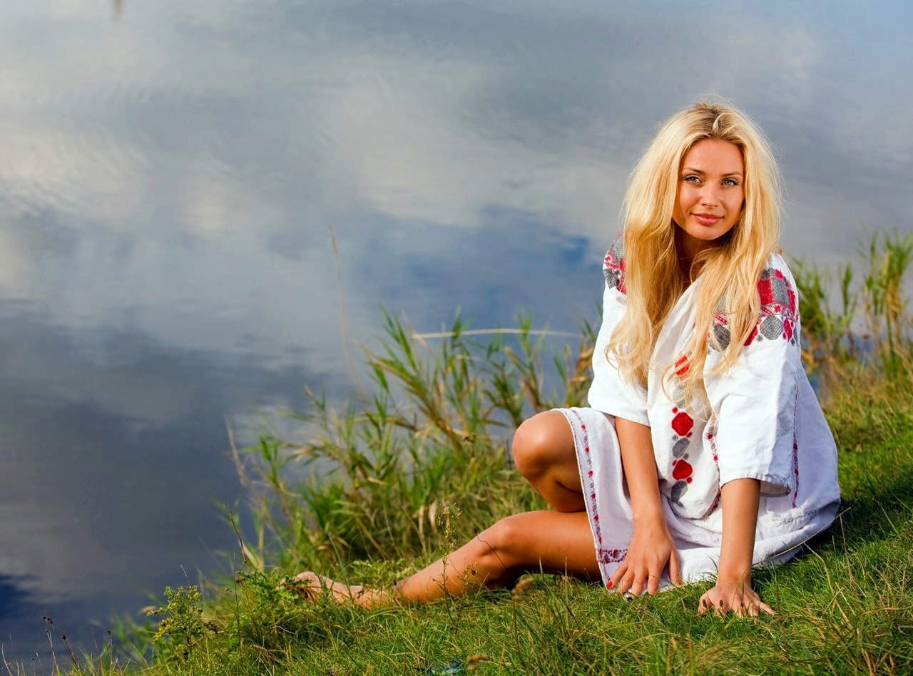 Sexy girl Slavic girls in Goyania